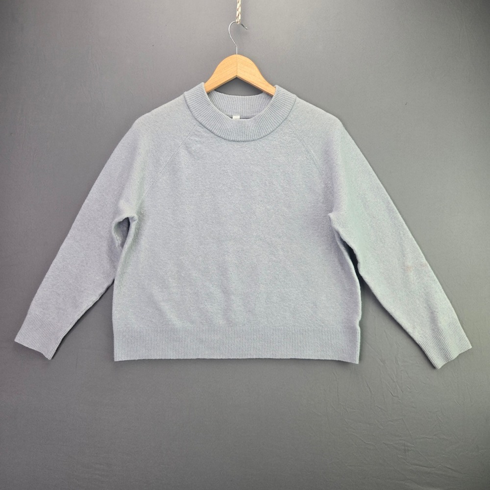 Athleta Sweater Merino Wool Blend Mock Neck L Light Blue Raglan Knit 632070-02